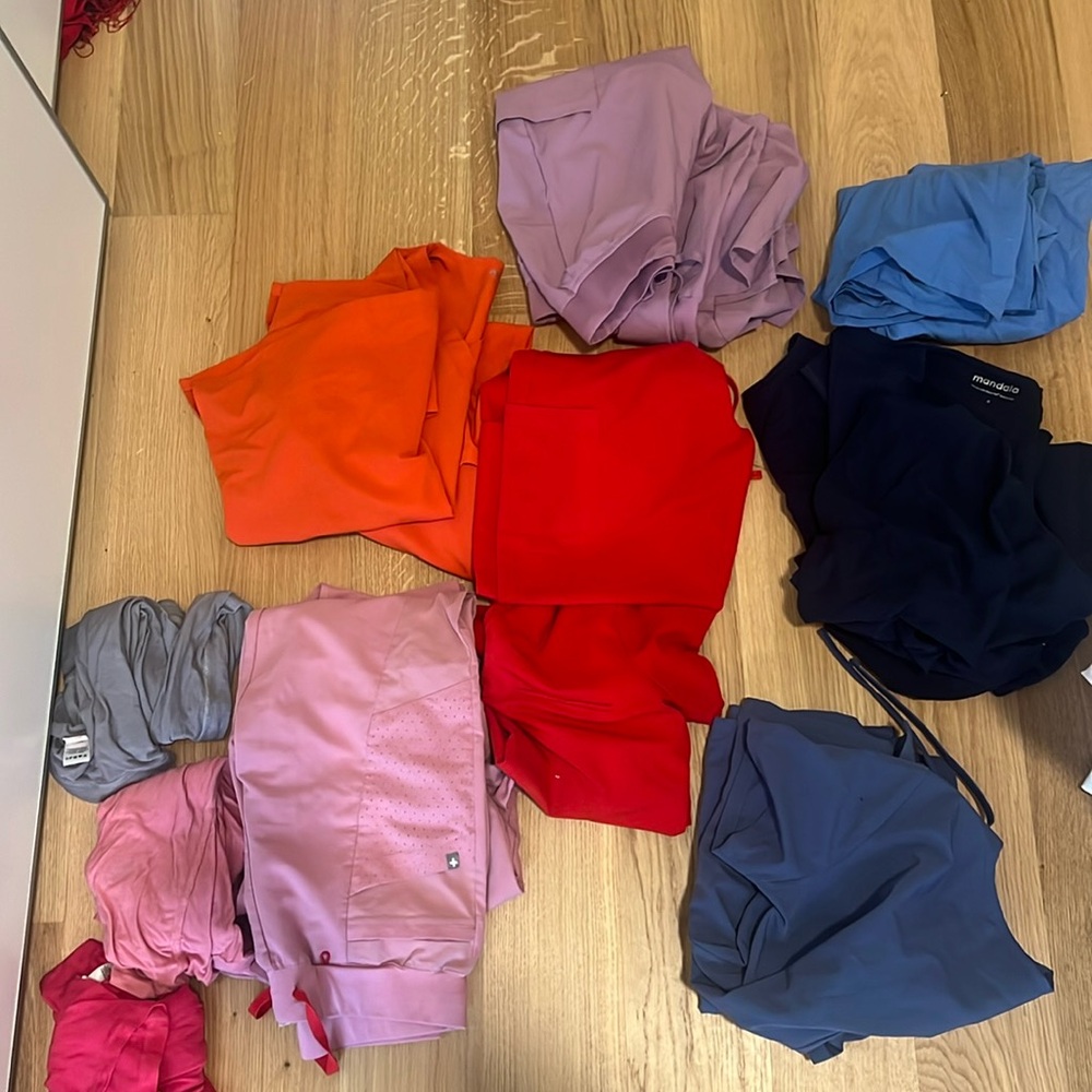Mandala scrubs